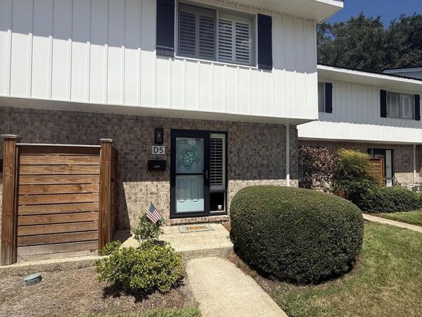 1500 Demere Road , St. Simons Island, GA 31522