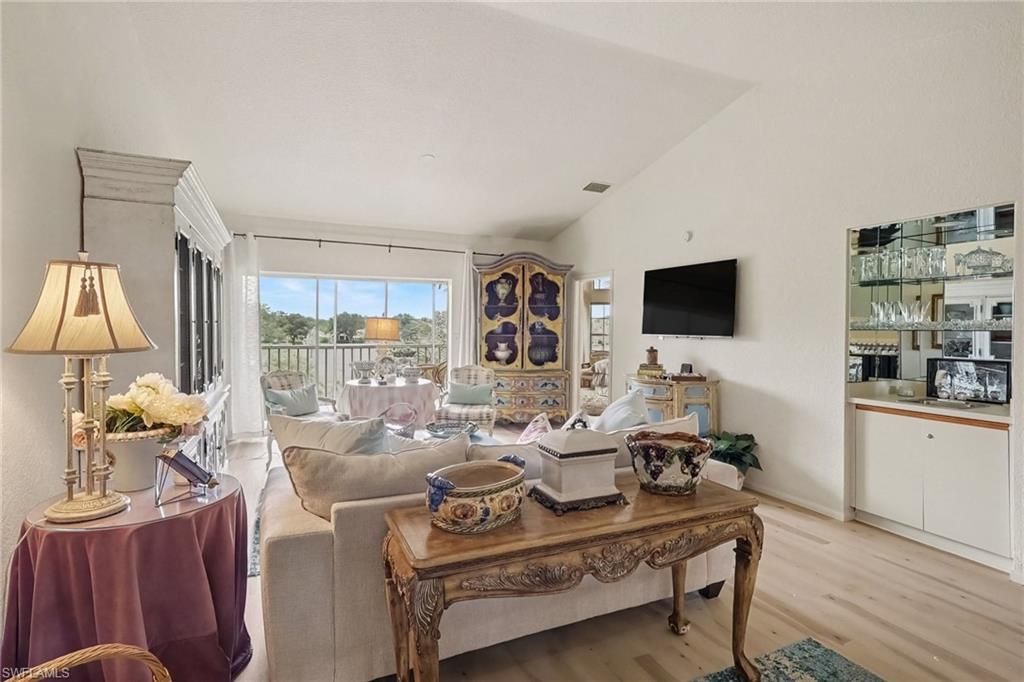 6045 Chardonnay Ln, Unit 302, Naples, FL 34119 Photo