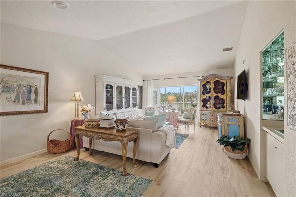6045 Chardonnay Ln, Unit 302, Naples, FL 34119 Photo