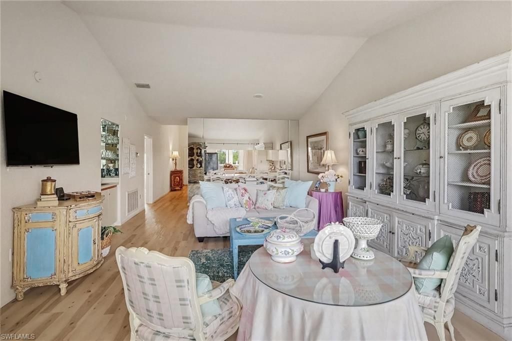 6045 Chardonnay Ln, Unit 302, Naples, FL 34119 Photo
