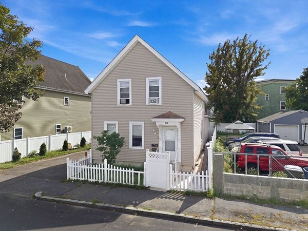 48 Washington St, Lawrence, MA 01841