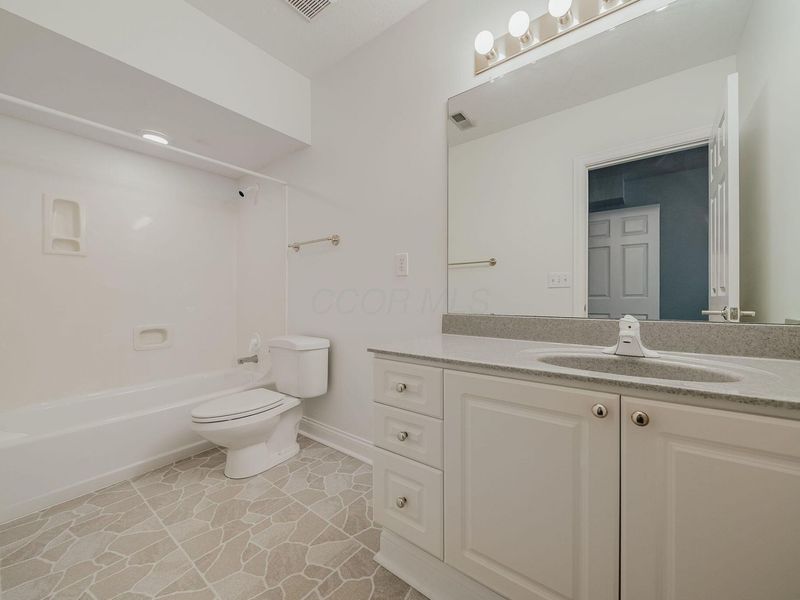 669 Slemmons Drive, Columbus, OH 43235 Photo 67