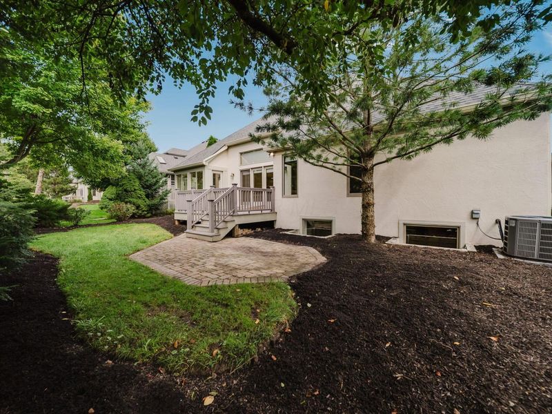 669 Slemmons Drive, Columbus, OH 43235 Photo 76