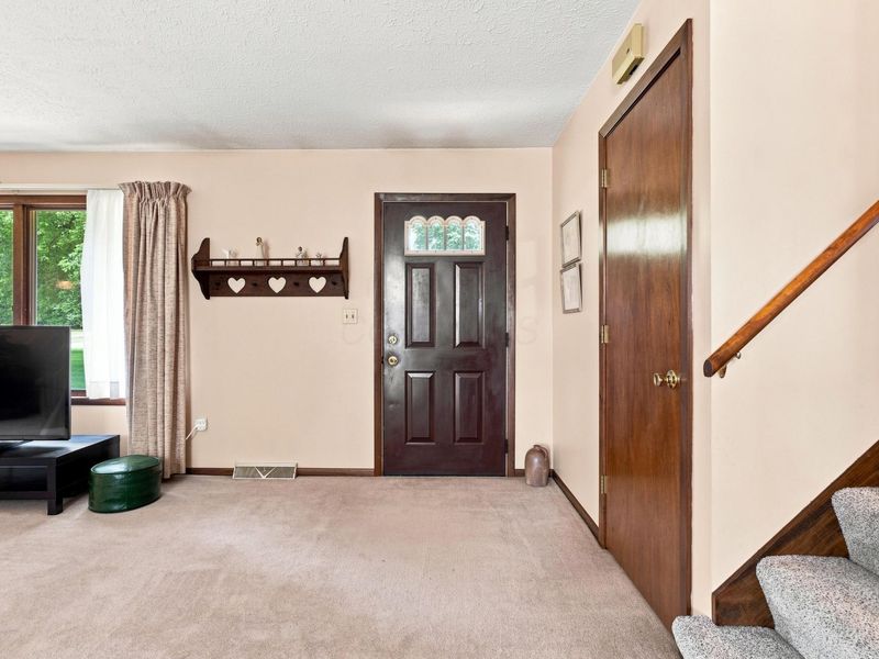 44480 US Highway 36, Coshocton, OH 43812 Photo 13