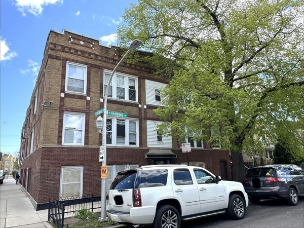 1255 N Harding Avenue , Unit 2S, Chicago, IL 60651