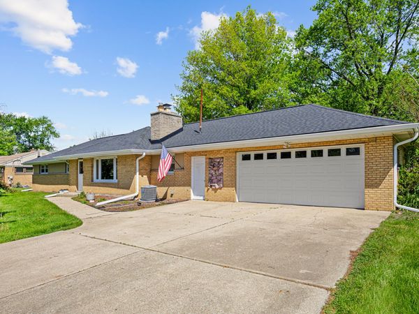3256 Otto Street , Lansing, IL 60438