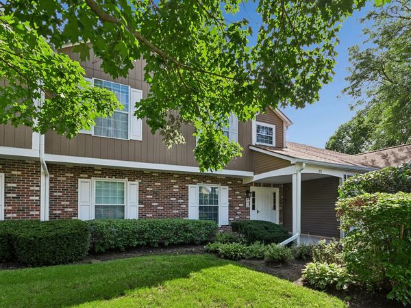 83 Midhurst Court , Unit 102A, Naperville, IL 60565