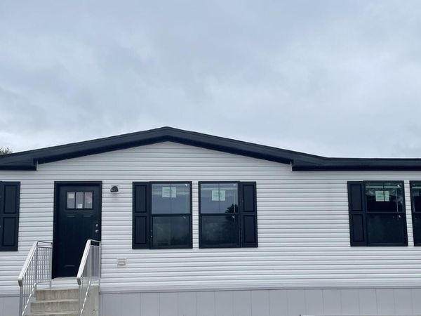 72 Crowley Road, Sabattus, ME 04280