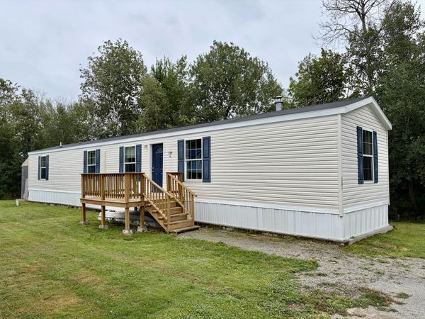 110 G Court, Pittsfield, ME 04967