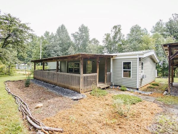 3099 Harmony Grove Road , Nebo, NC 28761