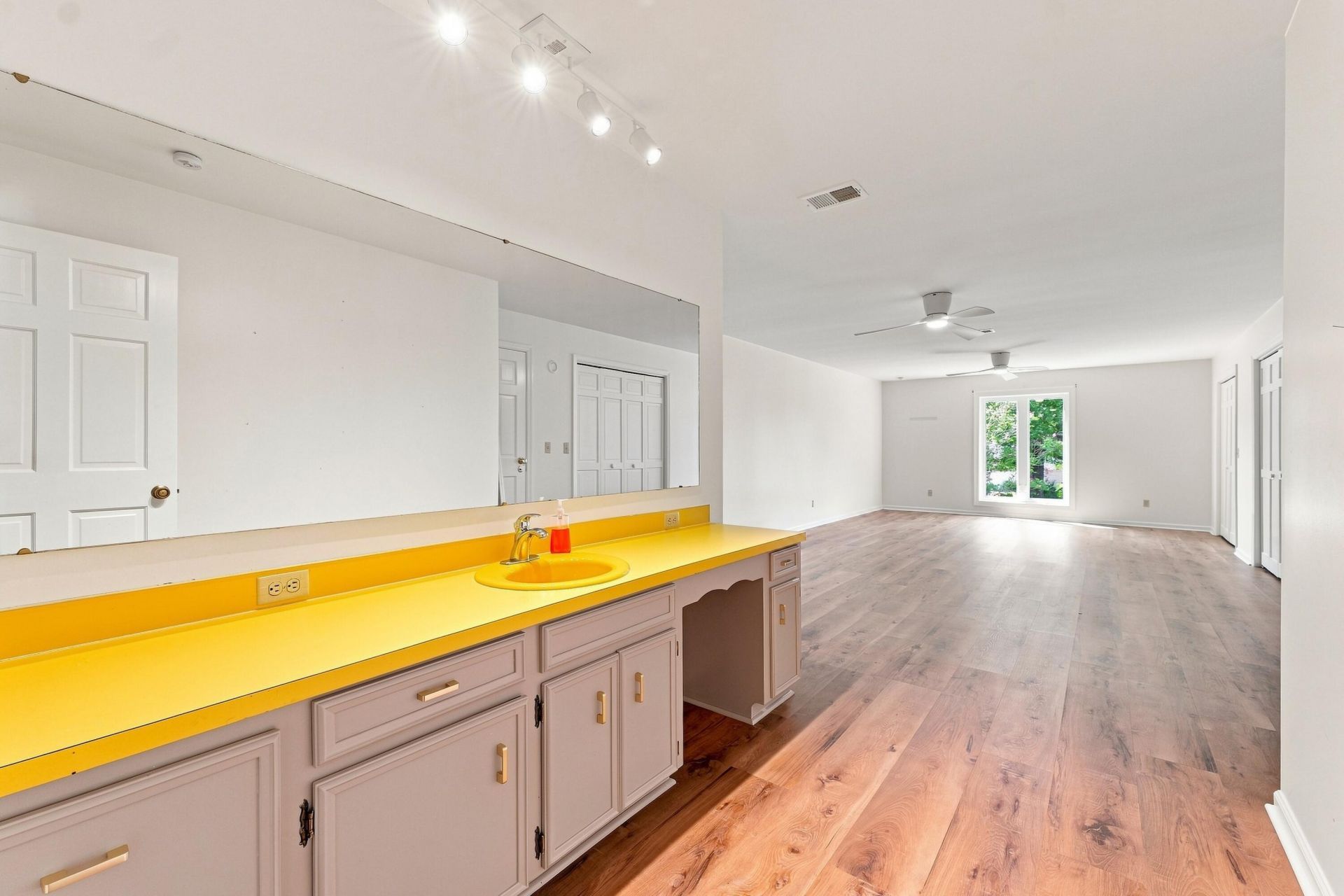 2123 Wampee Drive Photo 32