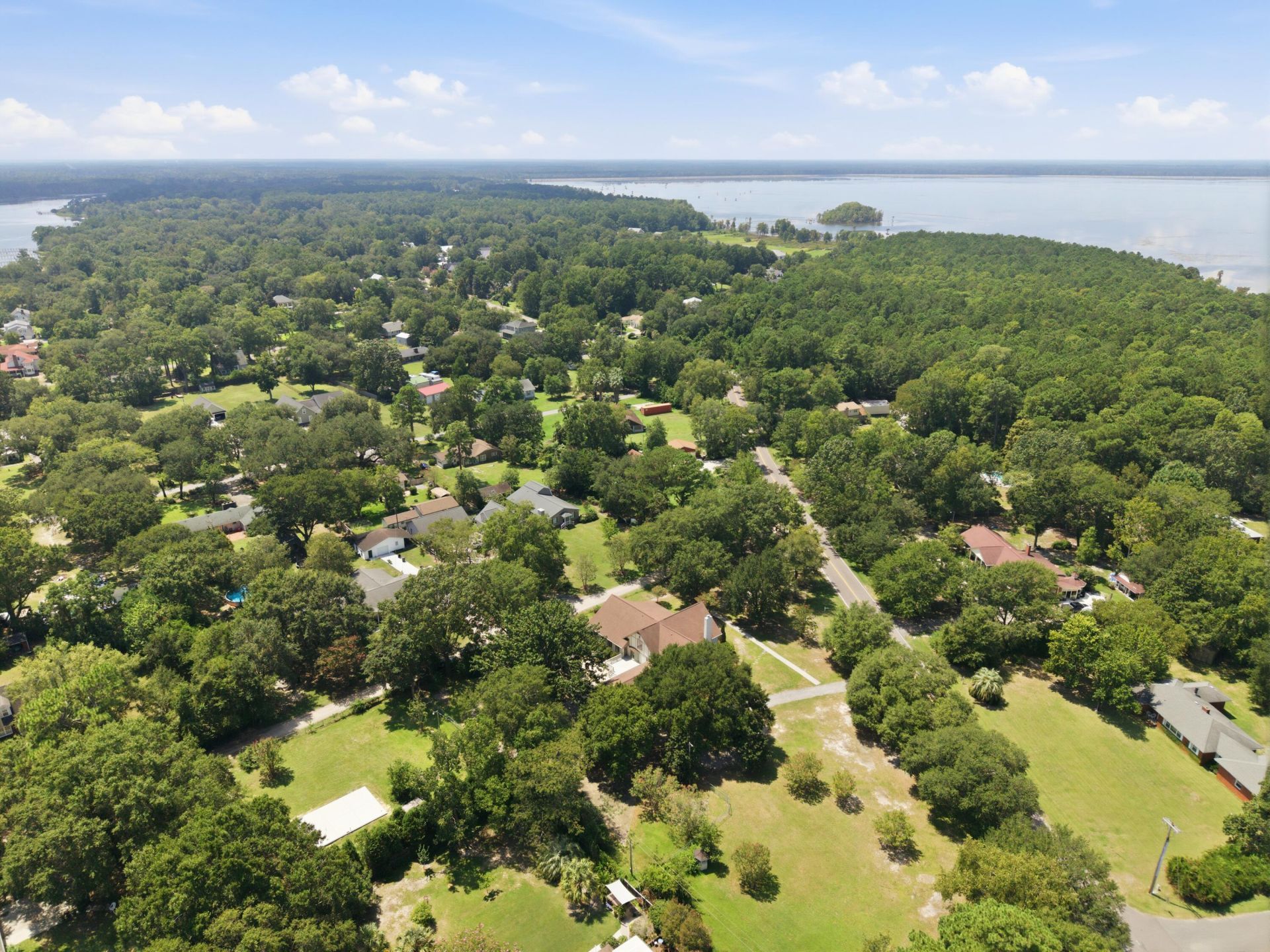 2123 Wampee Drive Photo 38