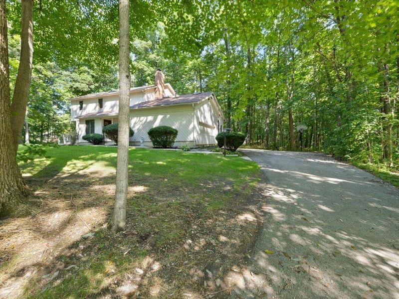 678 Winding Ridge Lane, Sidney, OH 45365 Photo 6