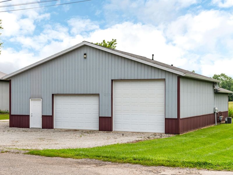 213 E Lawn Avenue, Saint Paris, OH 43072 Photo 7