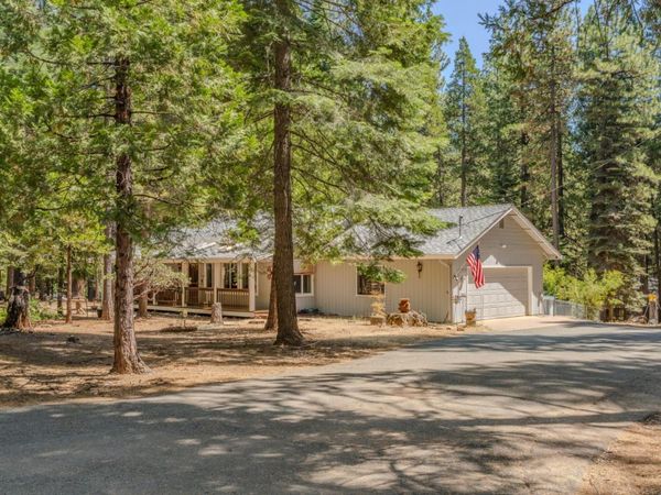 27144 Woodland Rd, Pioneer, CA 95666