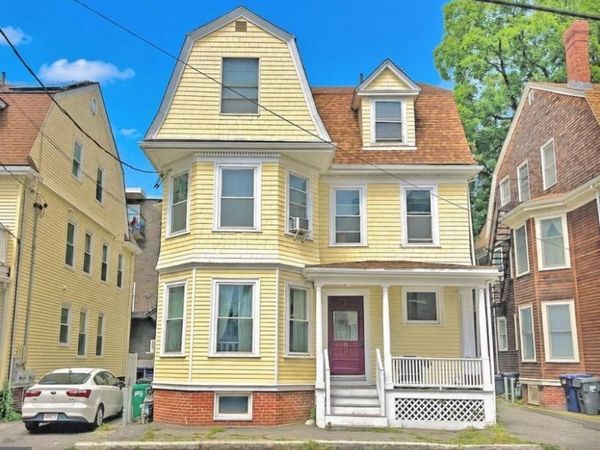 14 Saint Paul St, Cambridge, MA 02139