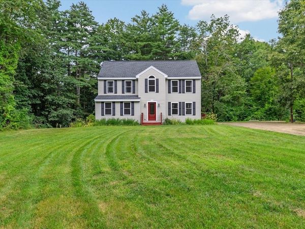 140 Burrage St, Lunenburg, MA 01462