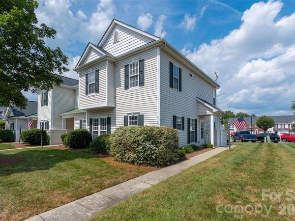 4150 Center Place Drive, Harrisburg, NC 28075