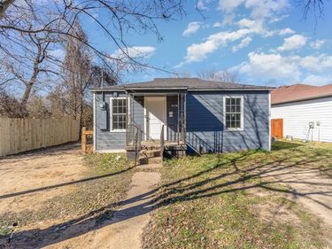 4739 Stokes Street, Dallas, TX 75216