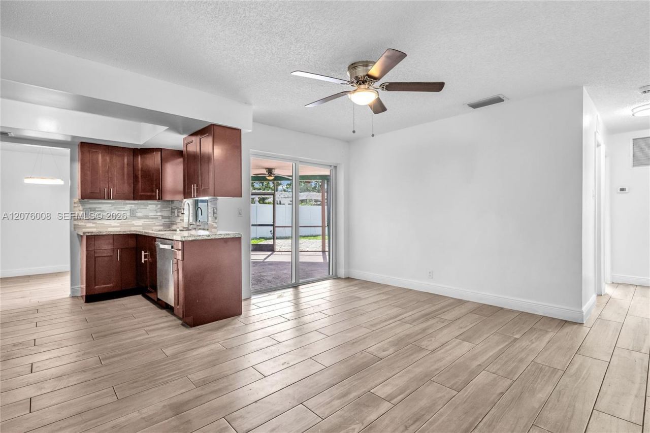 257 NW 79th Ave , Margate, FL 33063 Photo