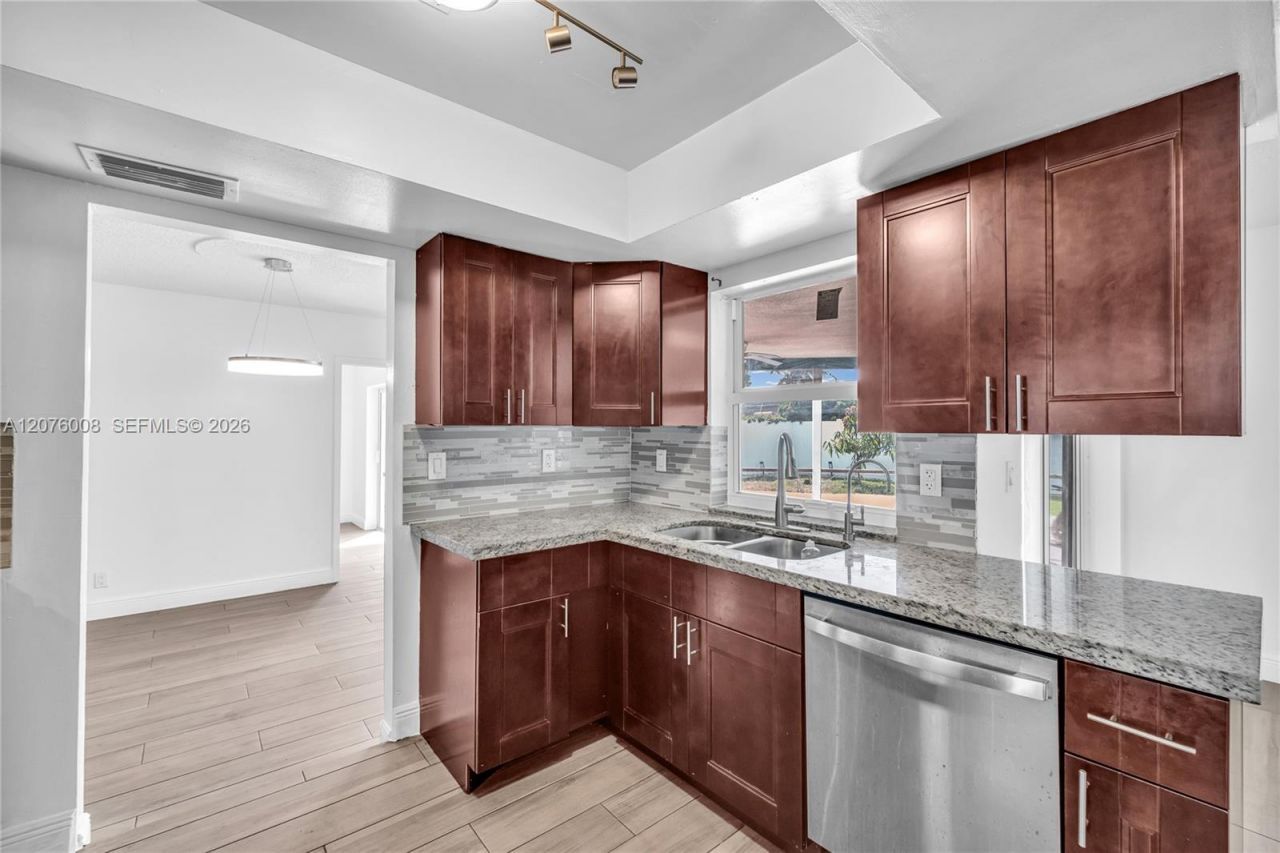 257 NW 79th Ave , Margate, FL 33063 Photo