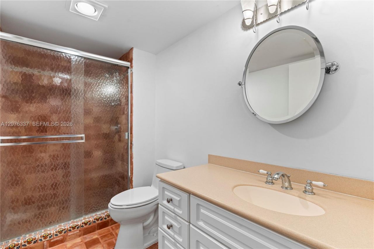 201 Crandon Blvd, Unit 707, Key Biscayne, FL 33149 Photo