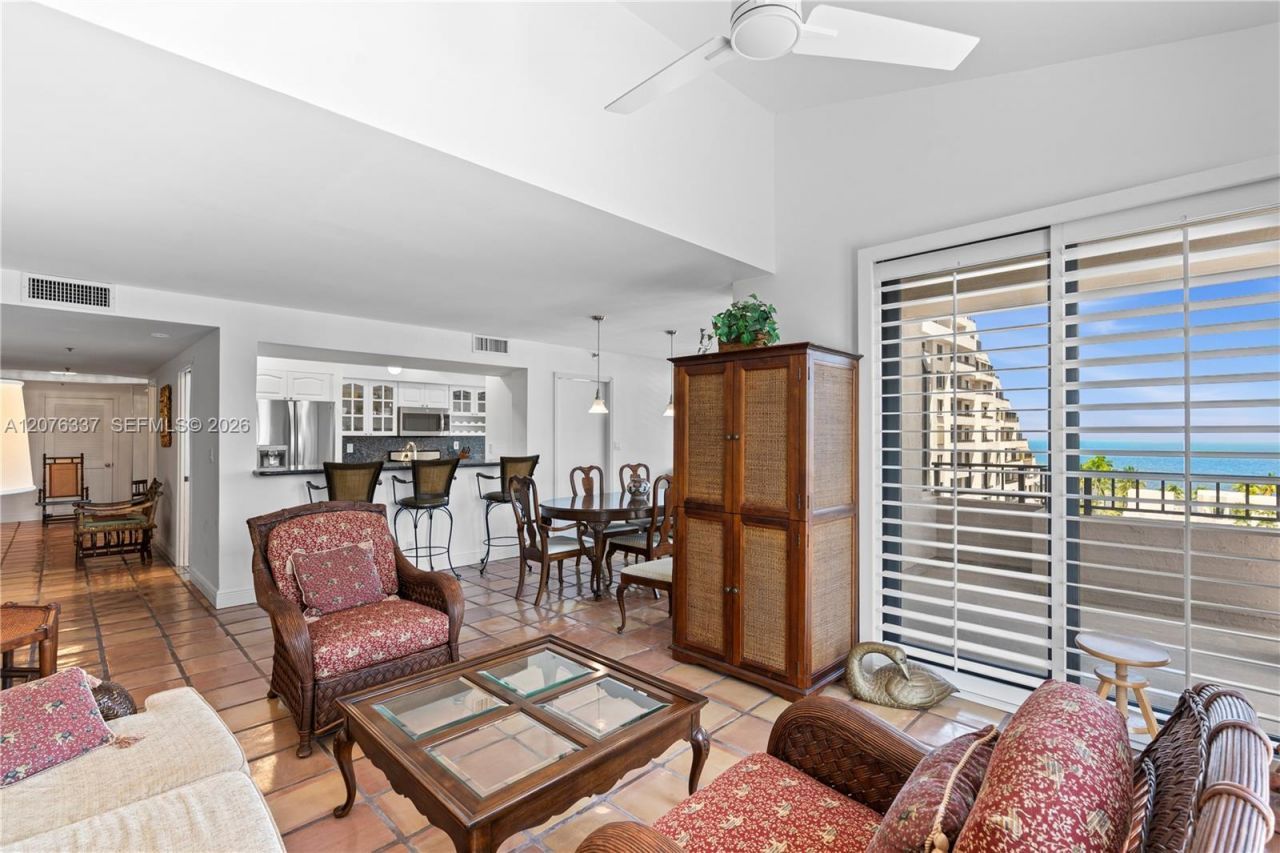 201 Crandon Blvd, Unit 707, Key Biscayne, FL 33149 Photo