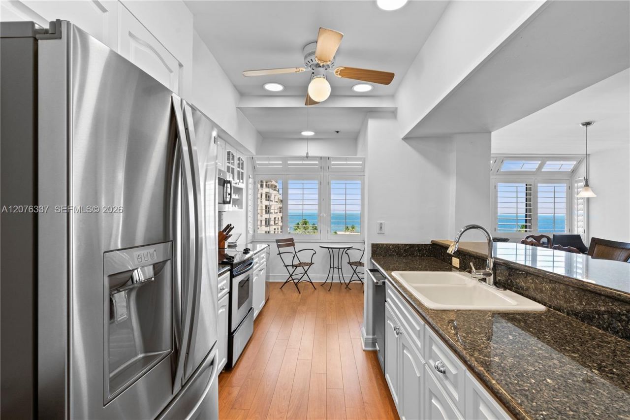 201 Crandon Blvd, Unit 707, Key Biscayne, FL 33149 Photo