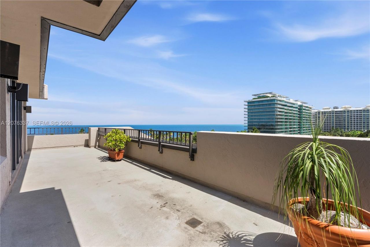 201 Crandon Blvd, Unit 707, Key Biscayne, FL 33149 Photo