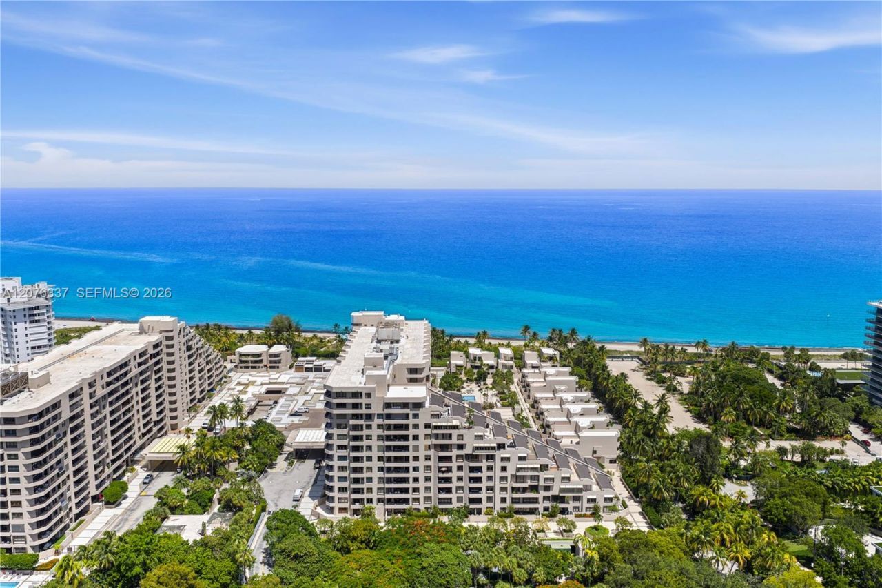 201 Crandon Blvd, Unit 707, Key Biscayne, FL 33149 Photo