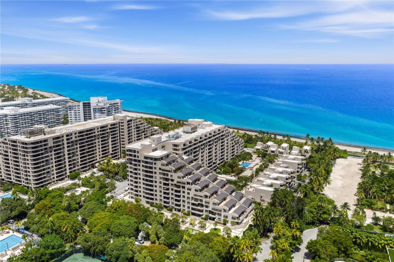 201 Crandon Blvd, Unit 707, Key Biscayne, FL 33149 Photo