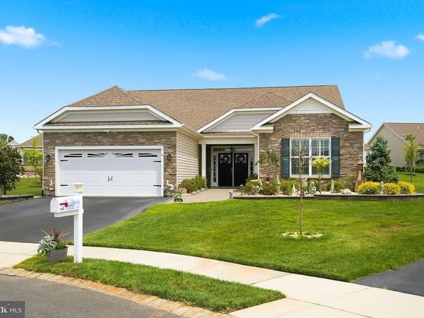 6 OTTER CIRCLE, BARNEGAT, NJ 08005