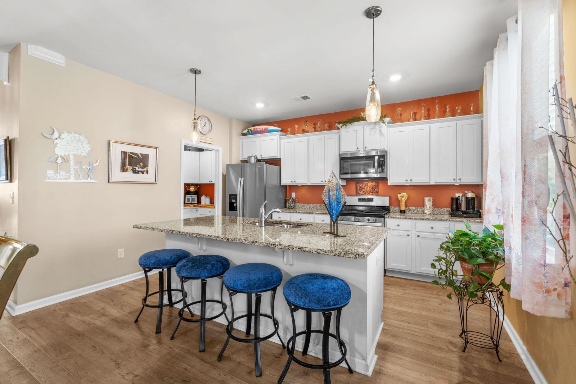 227 Pin Oak Dr. Photo 8