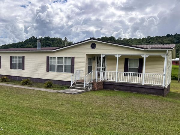3101 Pattonsville Road, Duffield, VA 24244