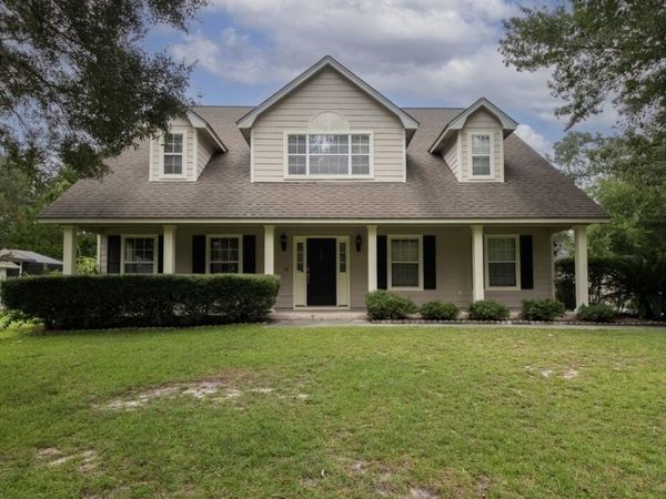 808 Riverview Drive E, Saint Marys, GA 31558