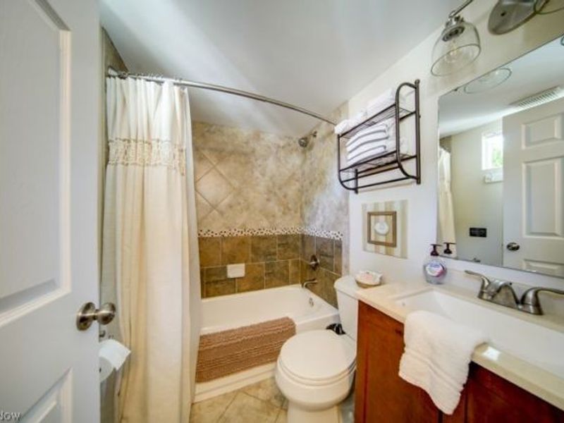 4884 Francis Street, Geneva on the Lake, OH 44041 Photo 47