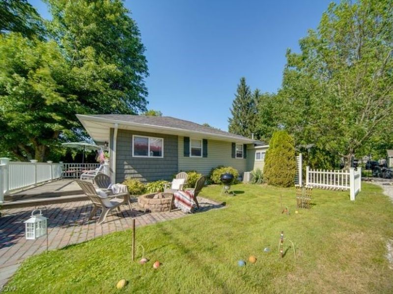 4884 Francis Street, Geneva on the Lake, OH 44041 Photo 6
