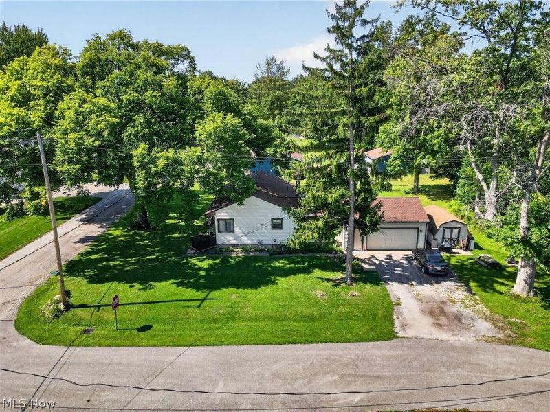 306 Everett Street, Grand River, OH 44045 Photo 7