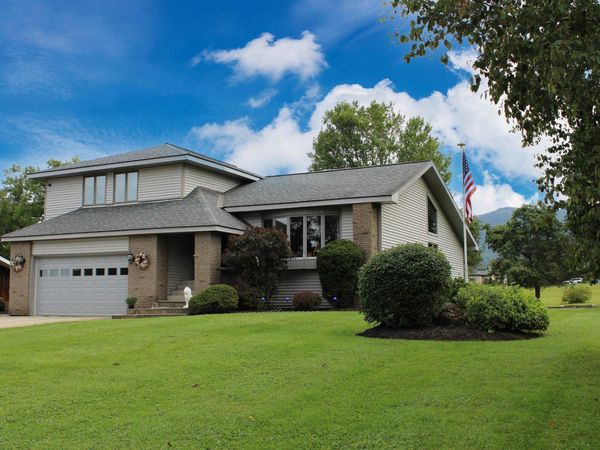 16 Southern Boulevard, Rutland City, VT 05701