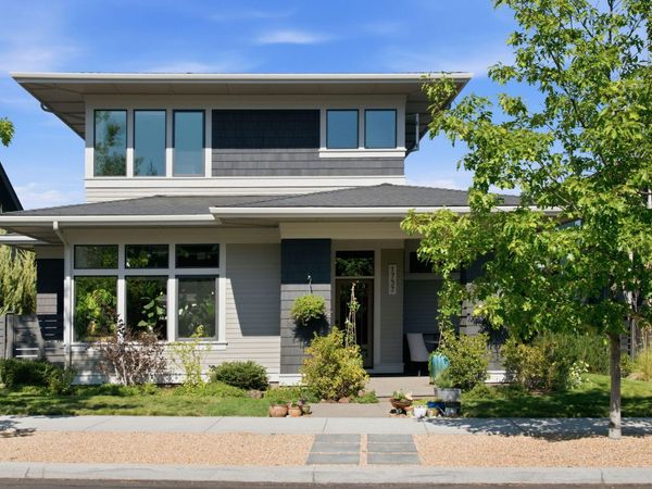1757 NW Fields Street, Bend, OR 97703