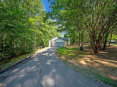 13218 TALL OAK TURN, SUMERDUCK, VA 22742