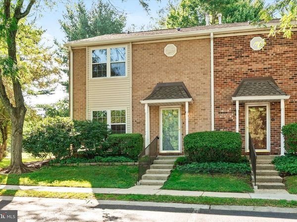 11 PAGODA COURT, LAWRENCEVILLE, NJ 08648
