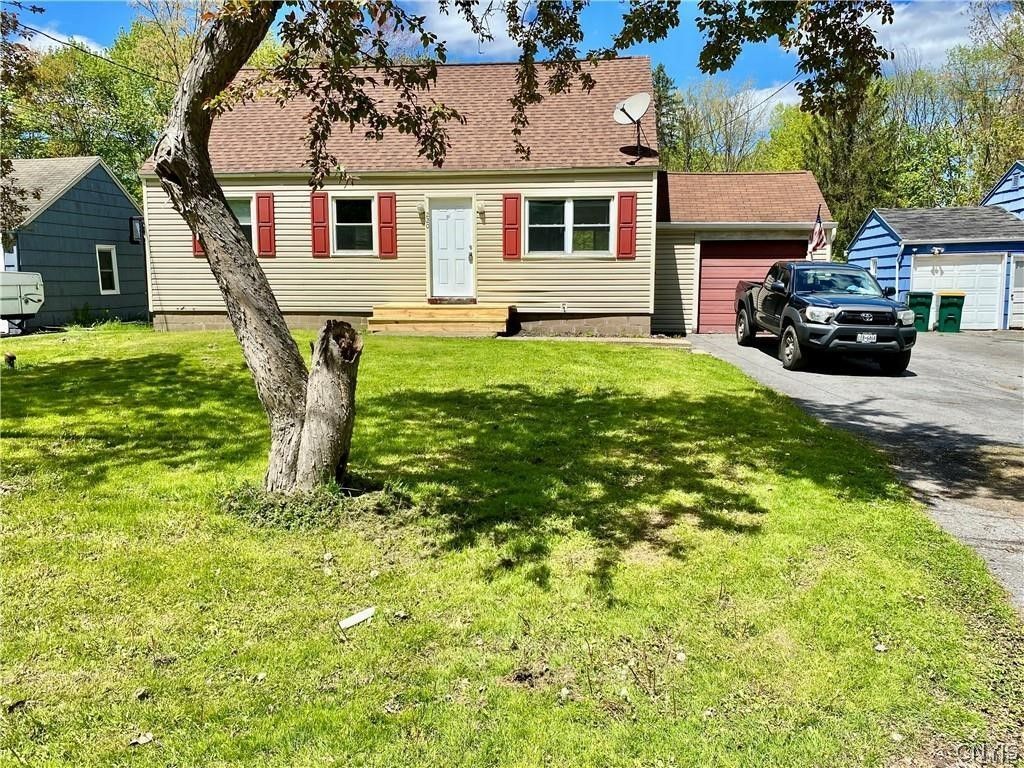 220 Roxann Avenue , Syracuse, NY 13212 Main Photo