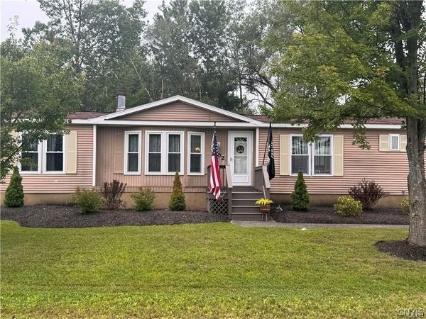 202 Carmel Drive, Rome, NY 13440