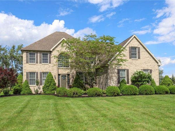 28 Hunters Run , Horseheads, NY 14845