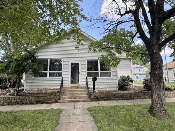 525 E Franklin Street, Delphi, IN 46923