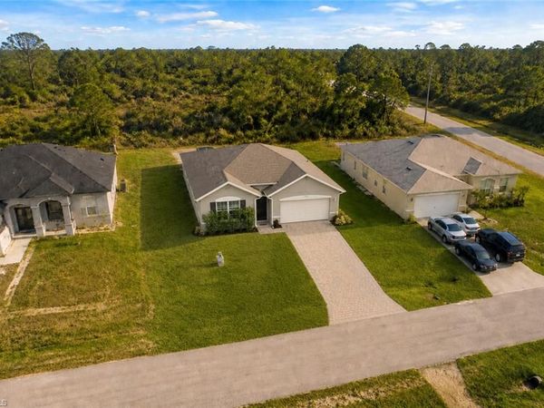 4202 13th ST SW, LEHIGH ACRES, FL 33976