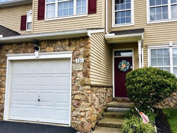 404 MARION ROAD, YORK, PA 17406