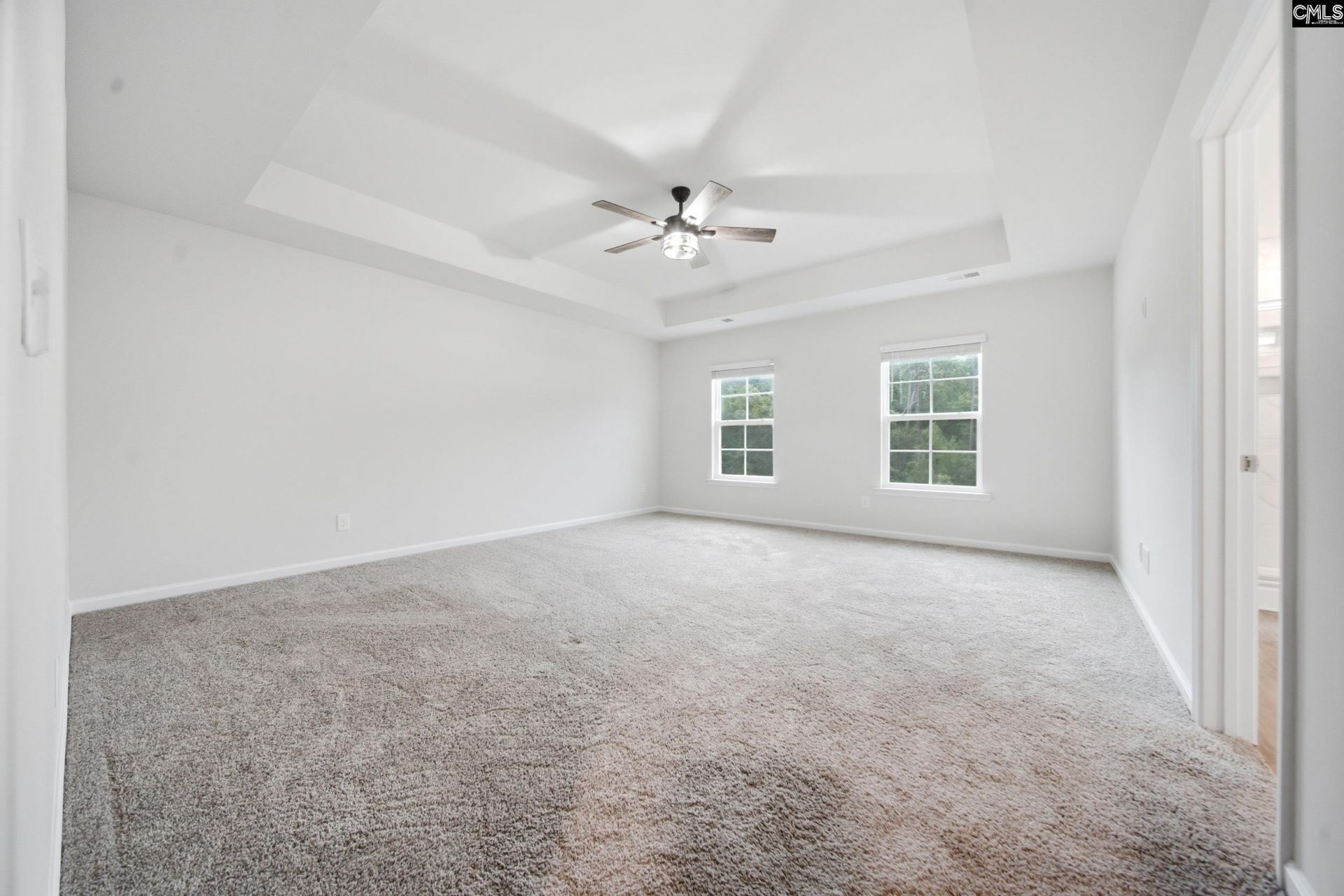 351 S Hampton Road Photo 18