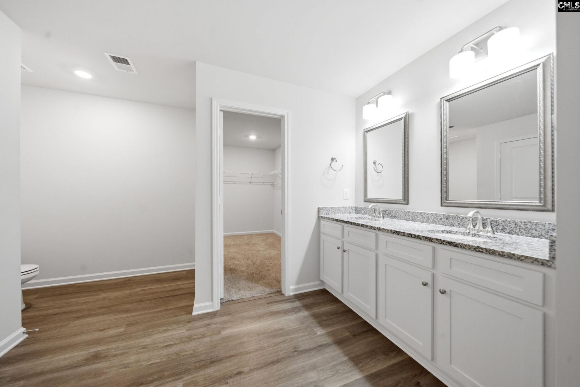 351 S Hampton Road Photo 20